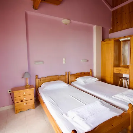 Xi Village 3*