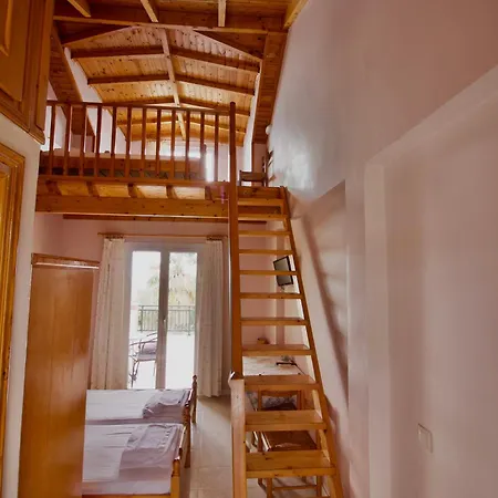 Xi Village 3*