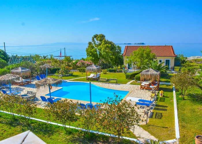 Xi Village 3*