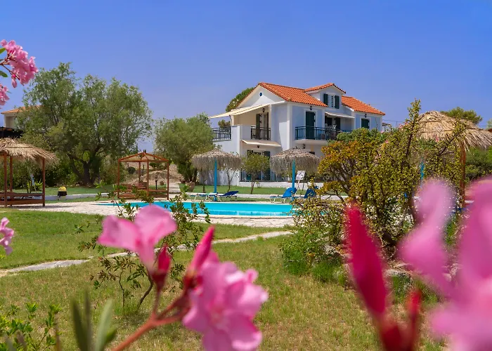 Апарт-отель Xi Village 3*