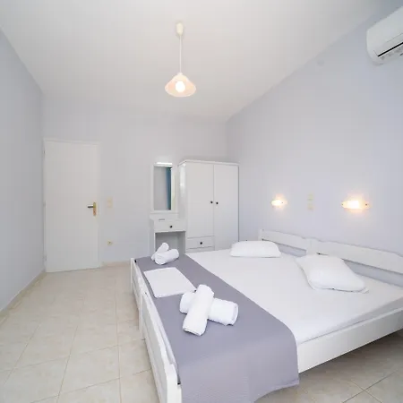 Xi Village 3*