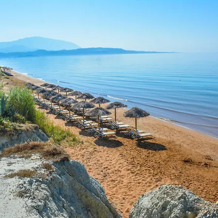 Xi Village Aparthotel 3*