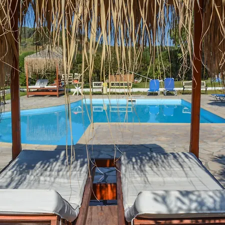 Xi Village Aparthotel 4*