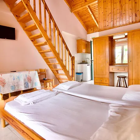 アパートホテル Xi Village Xi Beach