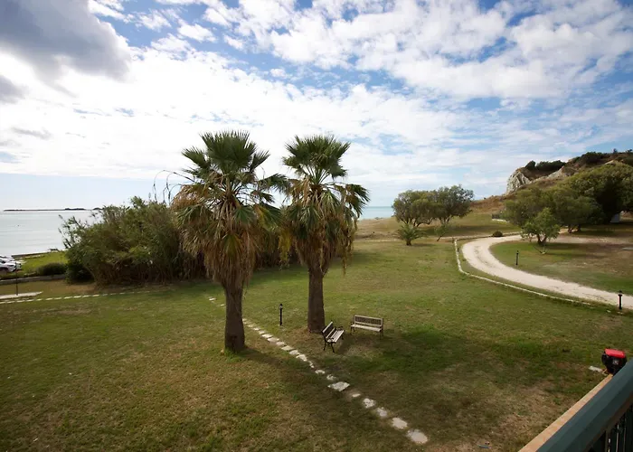 Xi Village Lejlighedshotel Xi Beach
