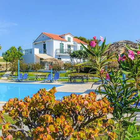 Ξενοδοχείο με διαμερίσματα Xi Village Ξι