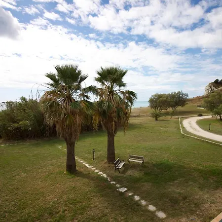 Xi Village Hotel de apartamente Xi Beach